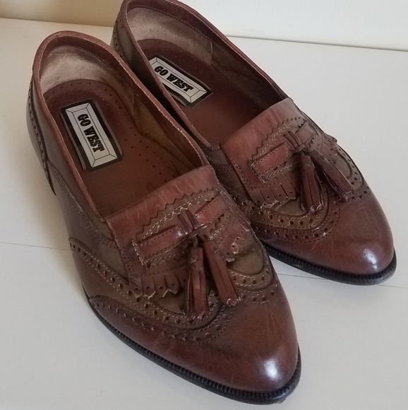 Leather Shoes - Picture 3 of 3